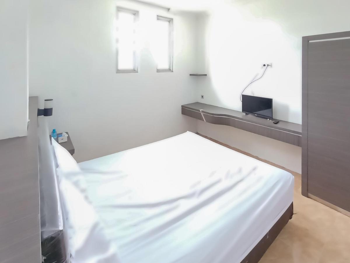 Reddoorz Syariah Near Q-Mall Banjarbaru Martapura  Zewnętrze zdjęcie